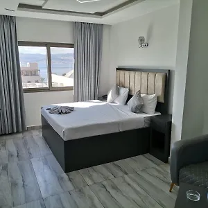 Otel Hs, Akabe